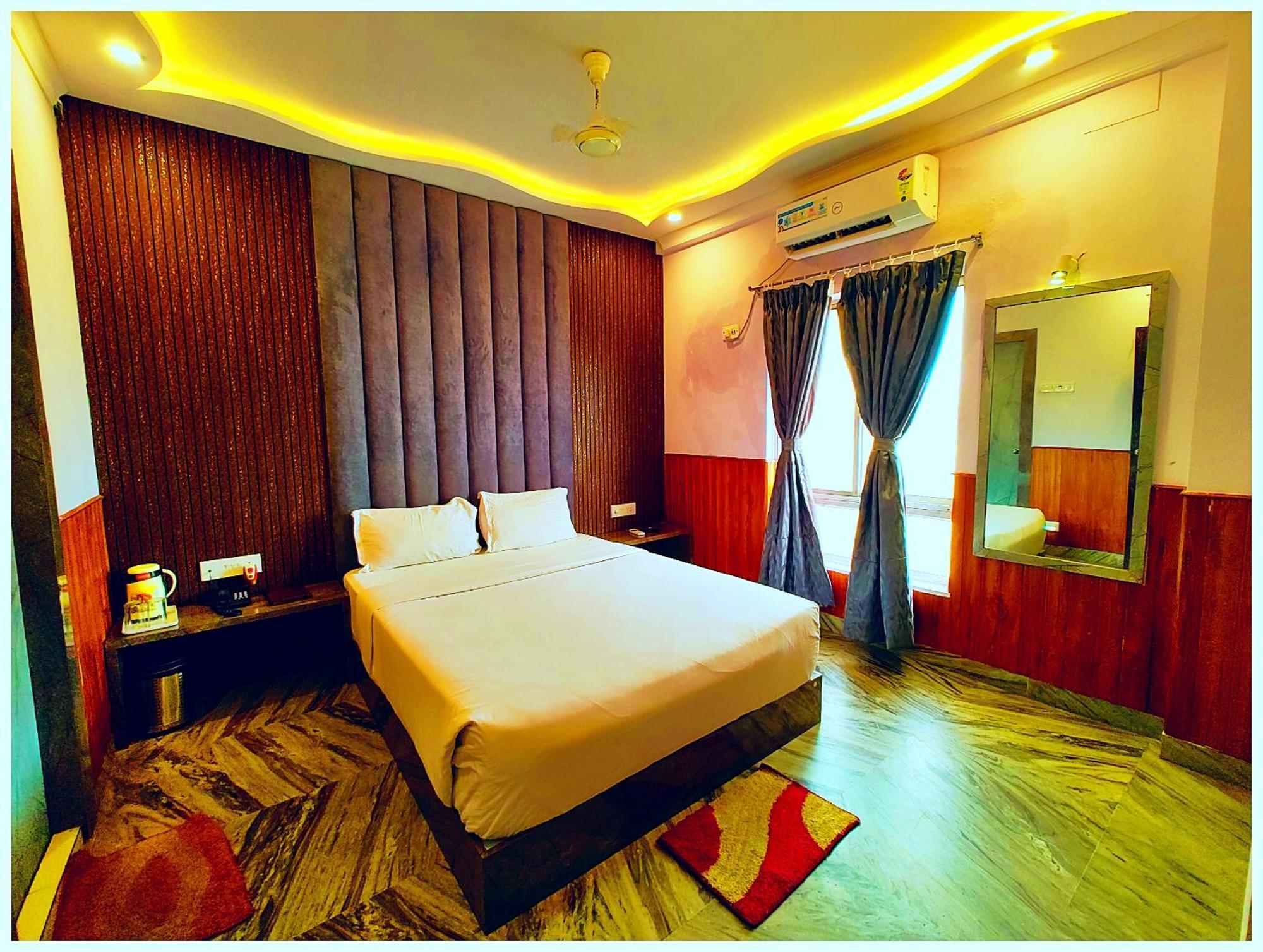 Puri Hotel D R E A M L A N D Near Sea Beach - - Restaurant & Parking Facilities - Prime Location With Luxury And Spacious Room - Book Now Экстерьер фото