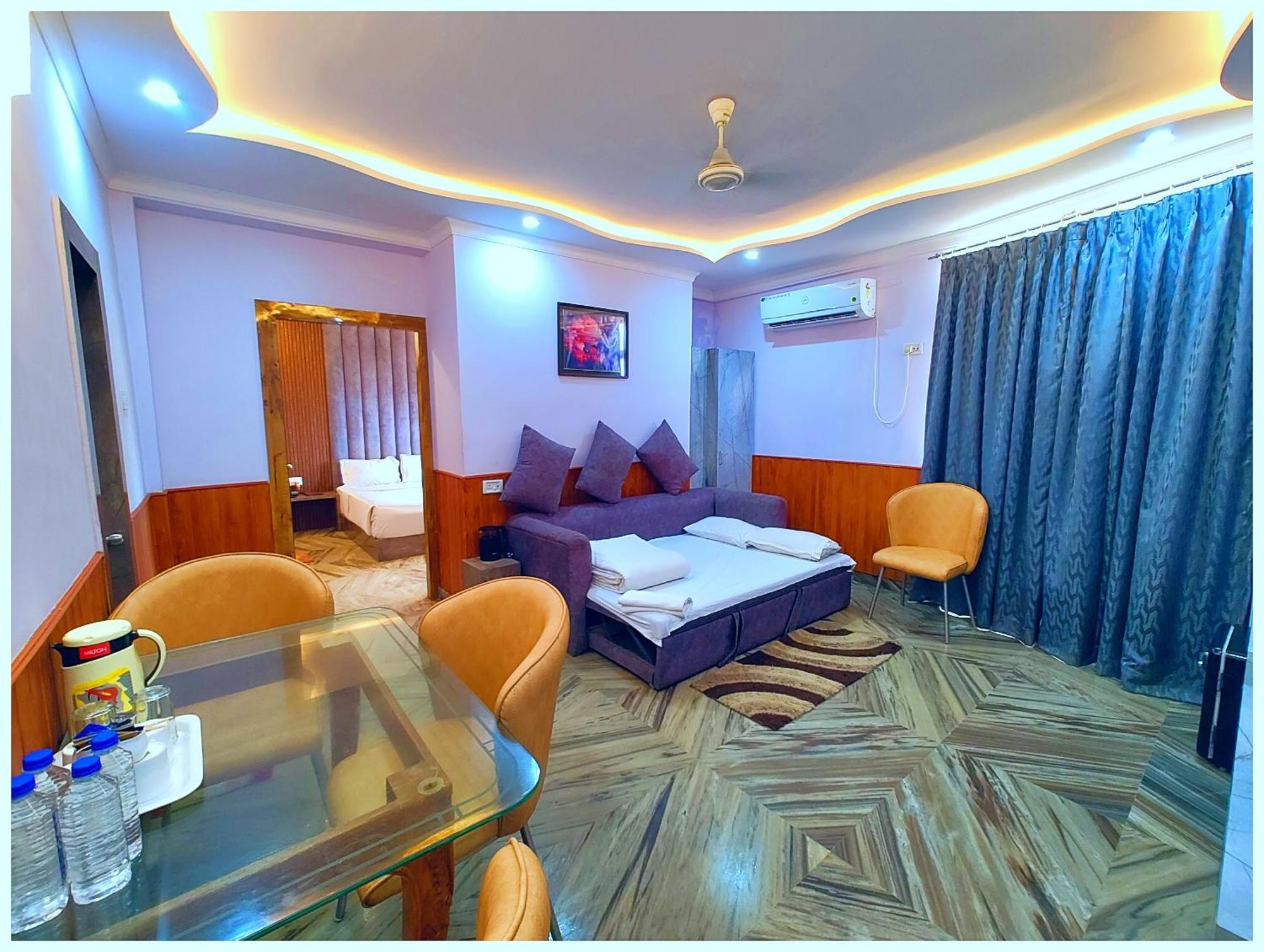 Puri Hotel D R E A M L A N D Near Sea Beach - - Restaurant & Parking Facilities - Prime Location With Luxury And Spacious Room - Book Now Экстерьер фото