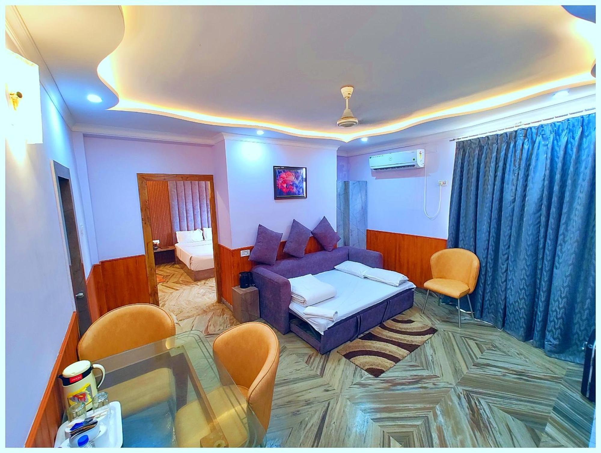 Puri Hotel D R E A M L A N D Near Sea Beach - - Restaurant & Parking Facilities - Prime Location With Luxury And Spacious Room - Book Now Экстерьер фото