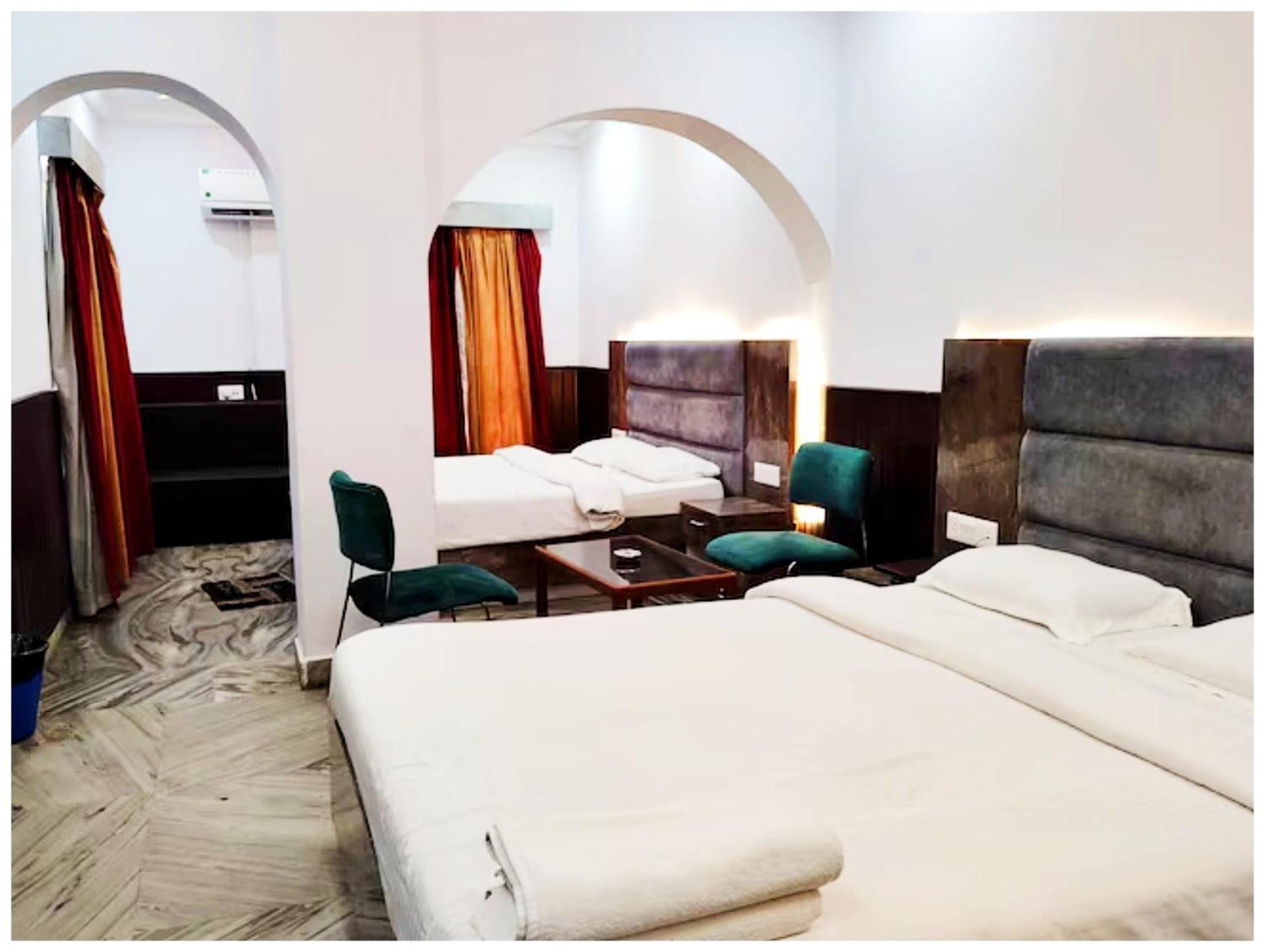 Puri Hotel D R E A M L A N D Near Sea Beach - - Restaurant & Parking Facilities - Prime Location With Luxury And Spacious Room - Book Now Экстерьер фото